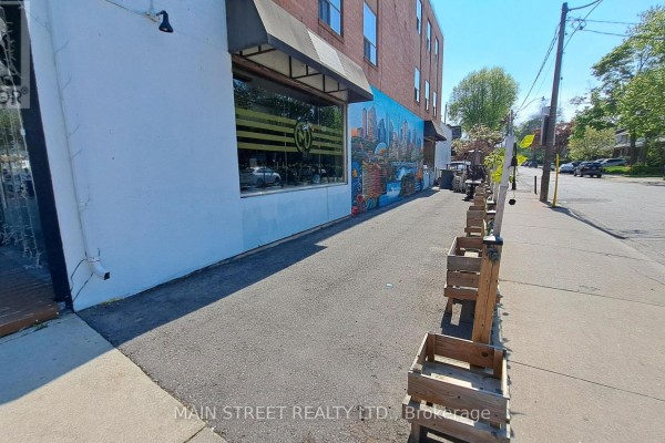 2588 & 2590 Yonge Street, Toronto, ON, photo 2