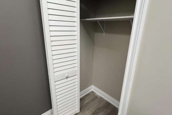 259 - 7777 Weston Road, Vaughan, ON L4L0G9 Photo 4