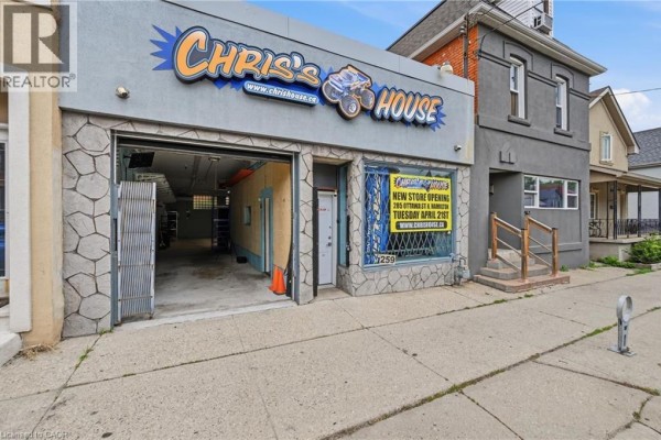 259 Cannon Street E, Hamilton, ON L8L2B4 Photo 4