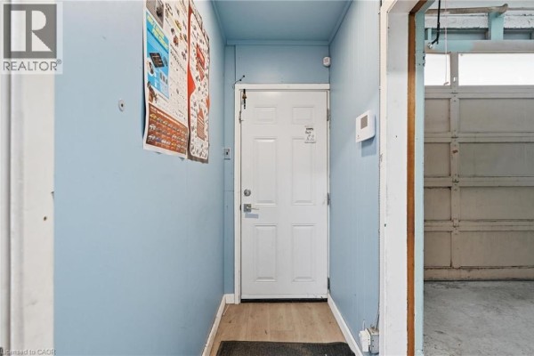 259 Cannon Street E, Hamilton, ON L8L2B4 Photo 5