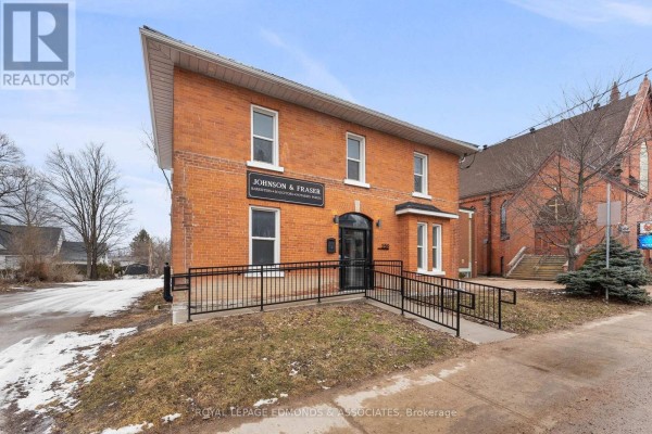 259 Pembroke Street E, Pembroke, ON, photo 2