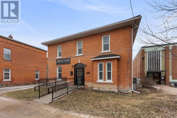 259 Pembroke Street E, Pembroke, ON, photo 3