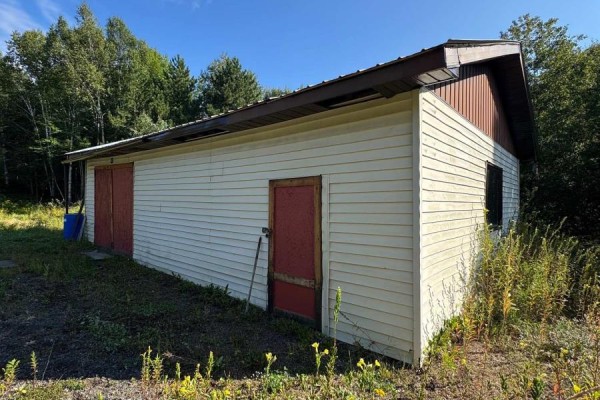 2591 Papineau Road, Papineau Cameron, ON P0H1V0 Photo 3
