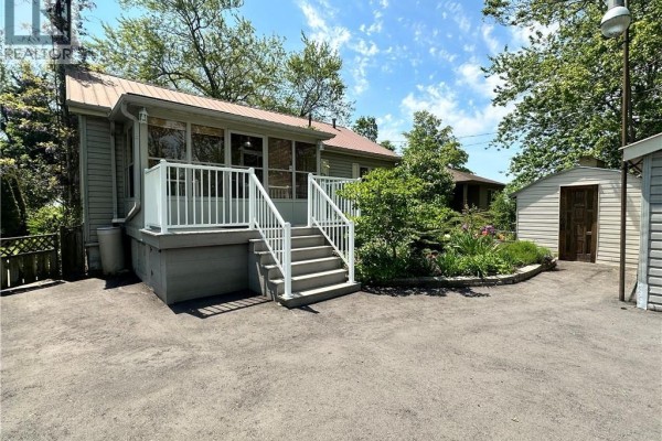 2592 Lakeshore Road, Dunnville, ON, photo 3