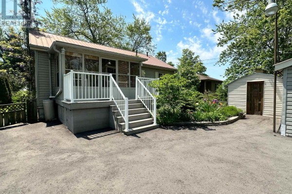 2592 Lakeshore Road, Haldimand, ON, photo 2