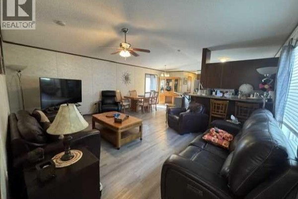 5pc Bathroom - 26, 15 Mackenzie Ranch Way, Lacombe, AB T4L0A7 Photo 2