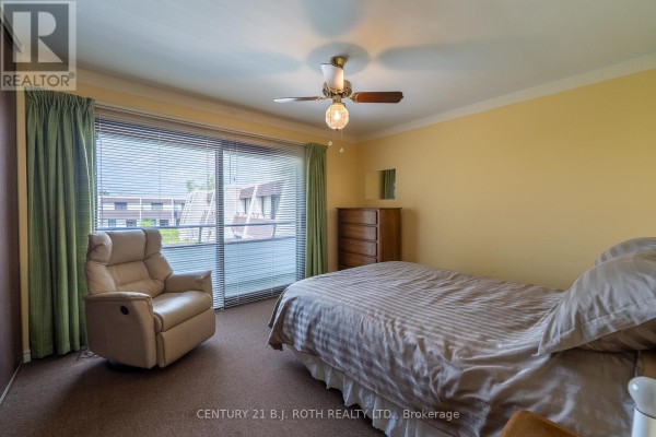 Dining room - 26 - 1 Paradise Boulevard, Ramara, ON L0K1B0 Photo 3