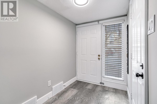 Bedroom - 26 - 1399 Commissioners Road W, London South, ON N6K4G9 Photo 4