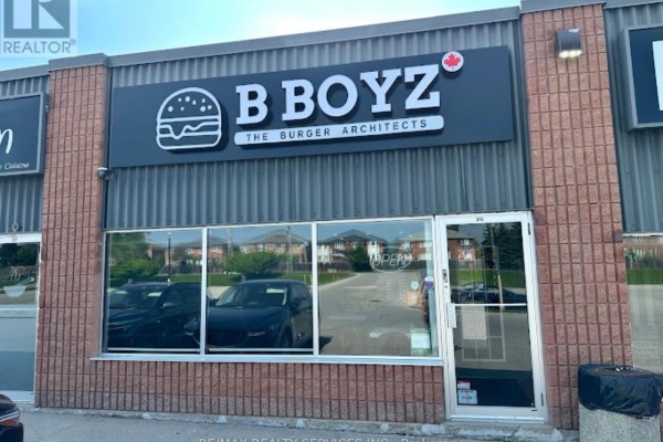 26 - 16700 Bayview Avenue, Newmarket