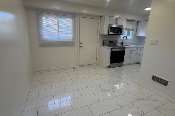 26 - 1725 Ernest Avenue, London South, ON N6E2W3 Photo 5