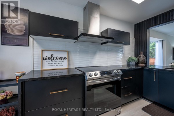 Laundry room - 26 - 84 Green Briar Road, New Tecumseth, ON L9R1R4 Photo 4