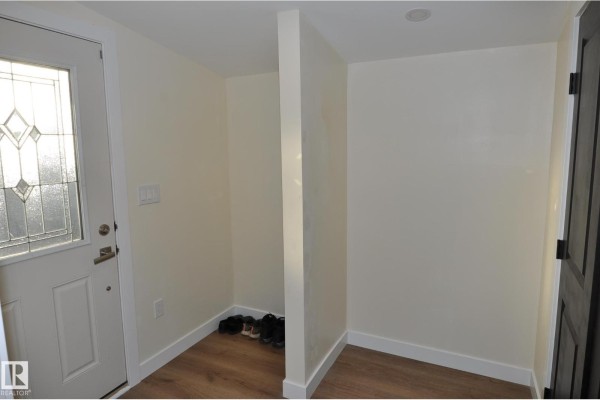 Bedroom 2 - #26 10410 101 A St, Morinville, AB T8R1B1 Photo 5