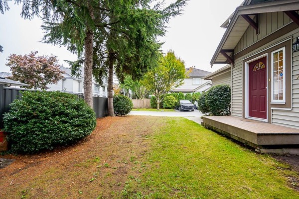 26 14453 72 Avenue, Surrey, BC V3S2E6 Photo 5