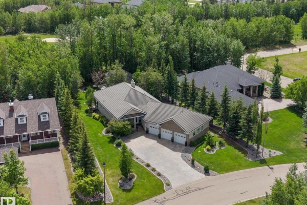 Den - #26 51025 Rge Road 222, Rural Strathcona County, AB T8C1J5 Photo 5