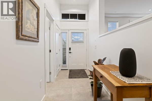 26 6429 Market Avenue, Delta, BC V4L0A8 Photo 4