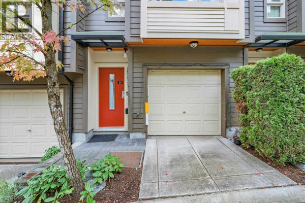26 9229 University Crescent, Burnaby, BC V5A4Z2 Photo 3