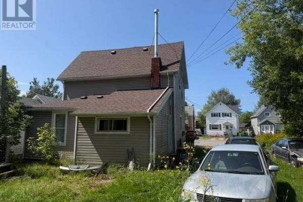 26 Alberta Ave, Sault Ste  Marie, ON, photo 2