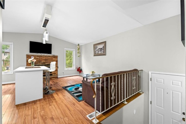 Bedroom - 26 Birchbark Bay, Winnipeg, MB R2V4P1 Photo 4