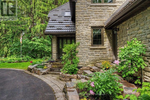 26 Cathedral Pines Road, Oro Medonte, ON, photo 2