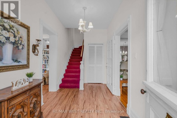 Living room - 26 Centre Street, Grey Highlands, ON N0C1H0 Photo 3