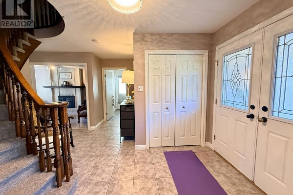 26 Colonial Crescent, London North, ON N6H4X3 Photo 5