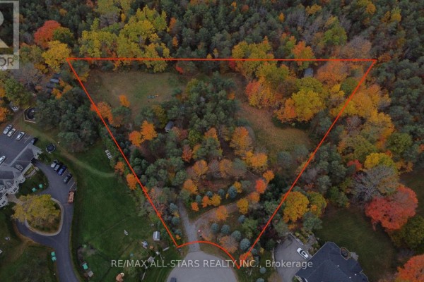 26 Cranborne Chase, Whitchurch Stouffville, ON L4A0C6 Photo 2