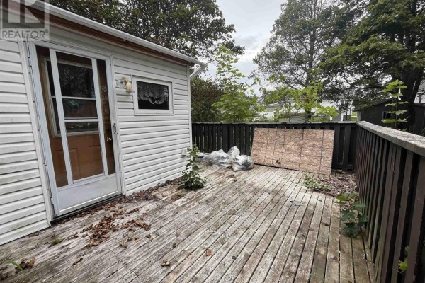 Family room - 26 Fairview Avenue, Amherst, NS B4H2Y4 Photo 4