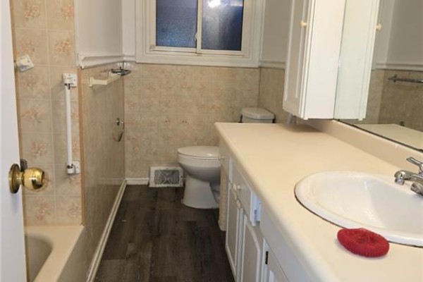 Bedroom - 26 Glengarry Road Unit# Upper, St  Catharines, ON L2T2V2 Photo 2