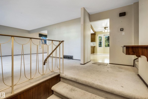26 Glenwood Cr, St  Albert, AB, photo 3