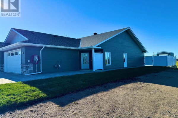 26 Golf Street, Kapuskasing, ON, photo 2