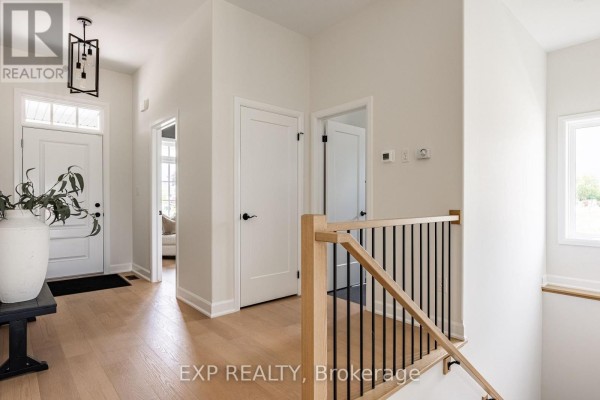 26 Harvest Drive, Niagara On The Lake, ON L0S1J0 Photo 5