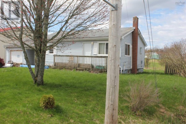 Living room - 26 Highway 215, Shubenacadie, NS B0N2H0 Photo 2