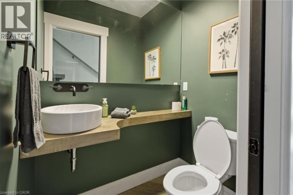 3pc Bathroom - 26 Huron Street, Grand Bend, ON N0M1T0 Photo 5
