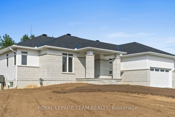 Laundry room - 26 Irvin Woermke Street, Mcnab/braeside, ON K0A1G0 Photo 5