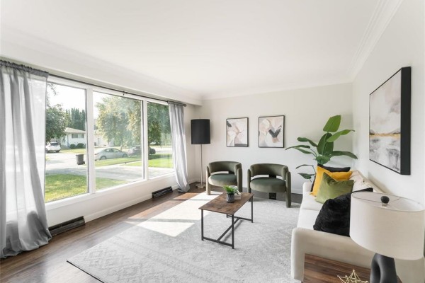 Living room - 26 Kimwood Bay, Winnipeg, MB R2V2P6 Photo 5