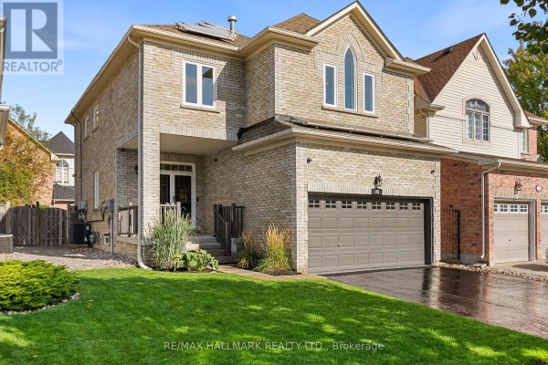 Family room - 26 Larcastle Avenue, Markham, ON L6C0A9 Photo 2