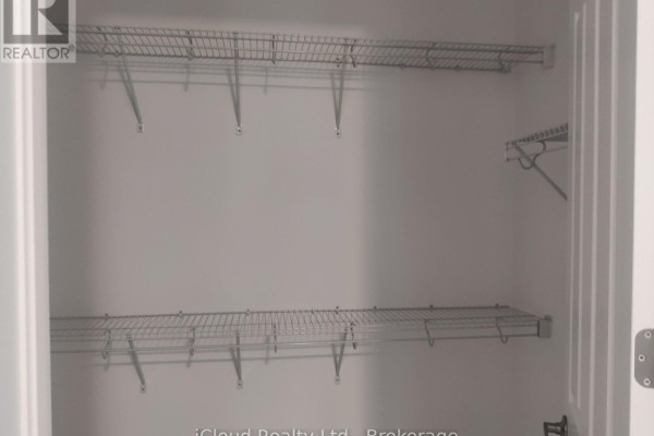 26 Milt Schmidt Street, Kitchener, ON N2R0T2 Photo 5