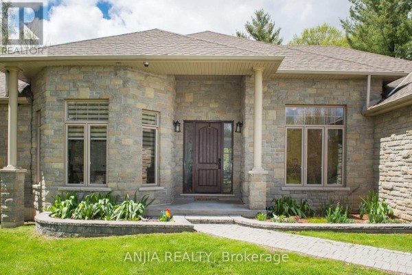 Recreational, Games room - 26 Pelosi Way, East Gwillimbury, ON L0G1M0 Photo 4