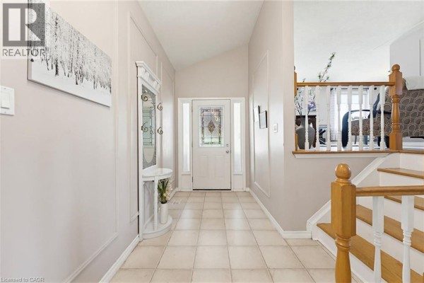 2pc Bathroom - 26 Rivercrest Road, Hamilton, ON L8E1M9 Photo 4