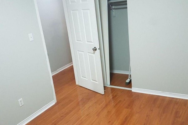 Bedroom 2 - 26 Roxton Crescent, Brampton, ON L7A2E7 Photo 5