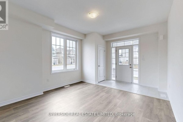 Primary Bedroom - 26 Shapira Avenue, Wasaga Beach, ON L9Z0K2 Photo 5