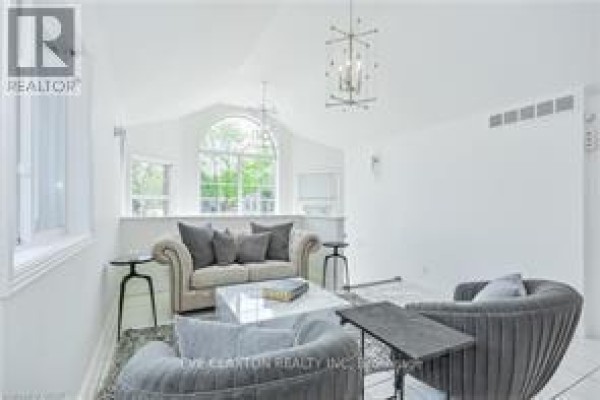 Primary Bedroom - 26 Simcoe Street, Guelph, ON N1E3B8 Photo 5