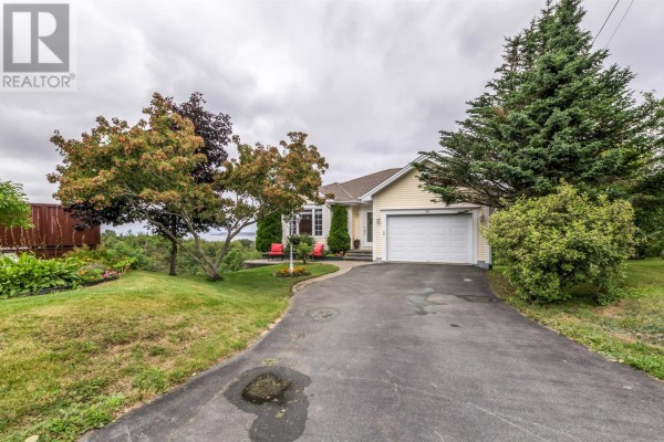 26 Spruce Hill Place, Conception Bay South, NL, photo 2