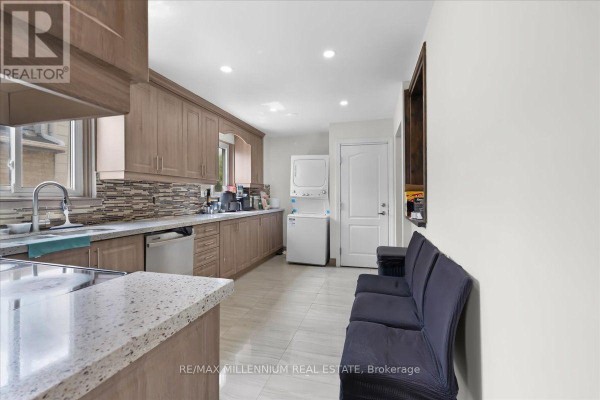 26 Talbot Street, Brampton, ON, photo 2