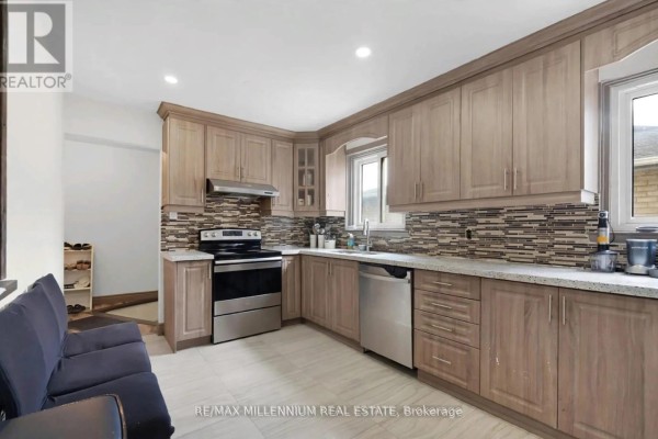 26 Talbot Street, Brampton, ON, photo 3