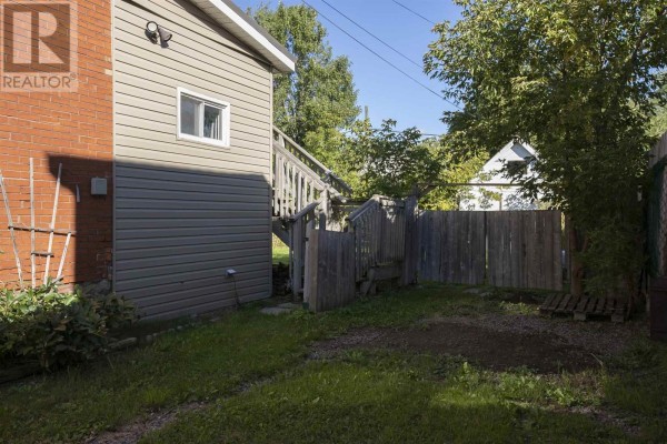 26 Wallace Ter, Sault Ste  Marie, ON P6C1J8 Photo 4