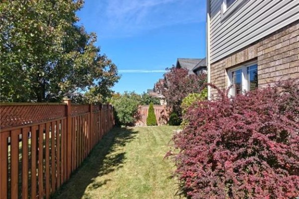 4pc Bathroom - 26 Wilkie Crescent, Guelph, ON N1L0B1 Photo 2