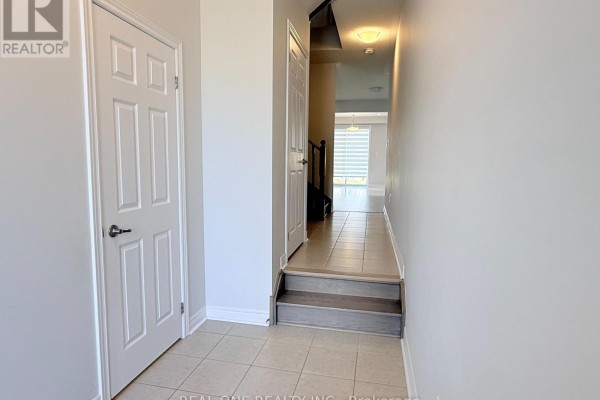 Bedroom 2 - 26 Yarl Drive, Markham, ON L3S0G5 Photo 5