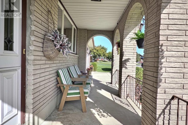Den - 26 York Crescent, Bluewater, ON N0M1X0 Photo 3