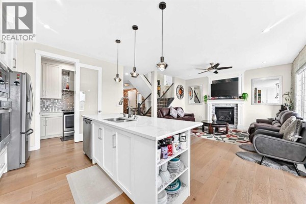 Family room - 260 Corner Meadows Manor Ne, Calgary, AB T3N1J7 Photo 3